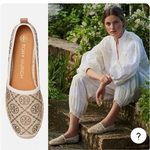 Tory Burch Hazel Logo Espadrilles brand new in box size 8